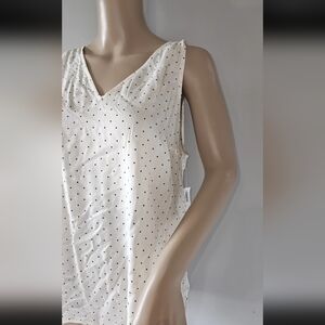 Old Navy Silky Ivory W/ Black Polka Dots V-Neck Sleeveless Size M NWT 100% Rayon